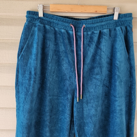 Matilda Jane blue textured crop pants - Picture 11 of 12